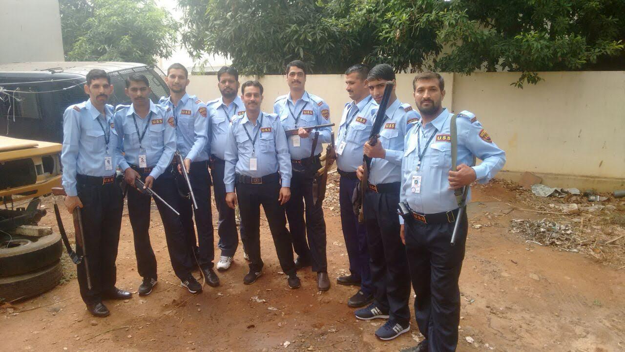 Executive protection detail